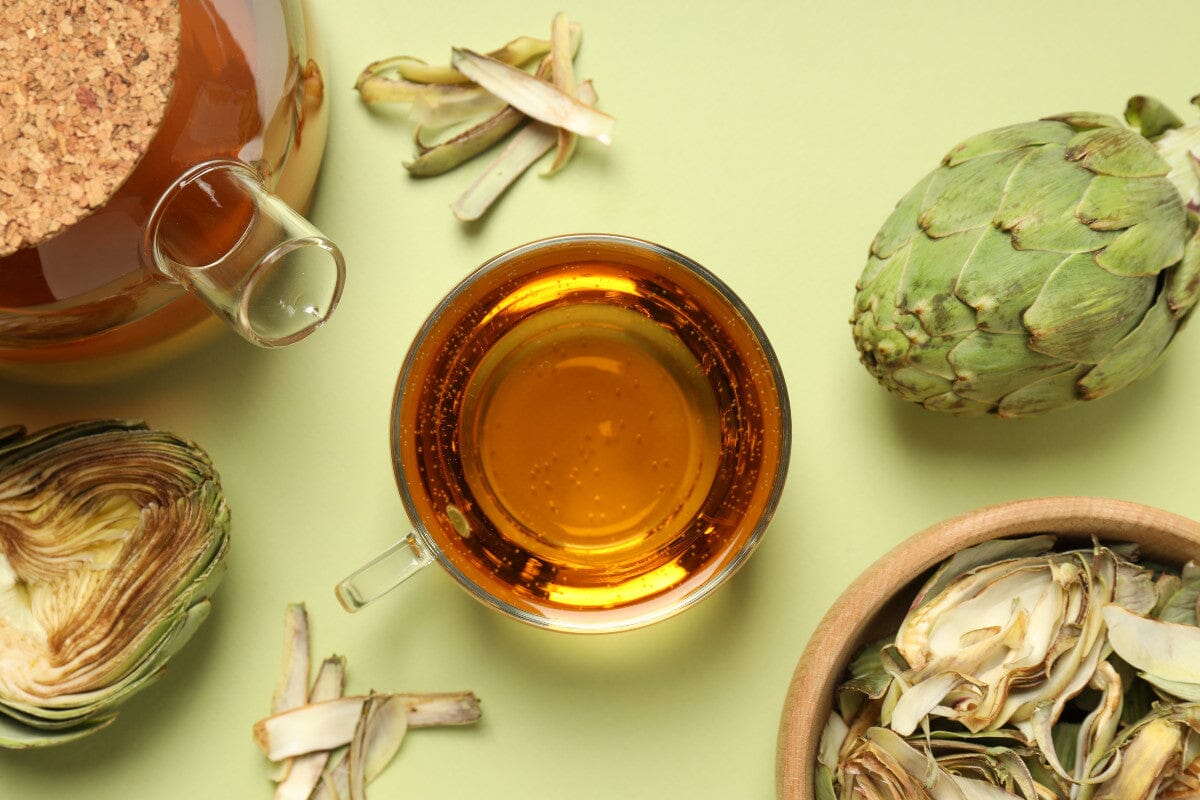 Ceaiul de anghinare pentru slăbit: Cum să scapi de retenția de apă natural