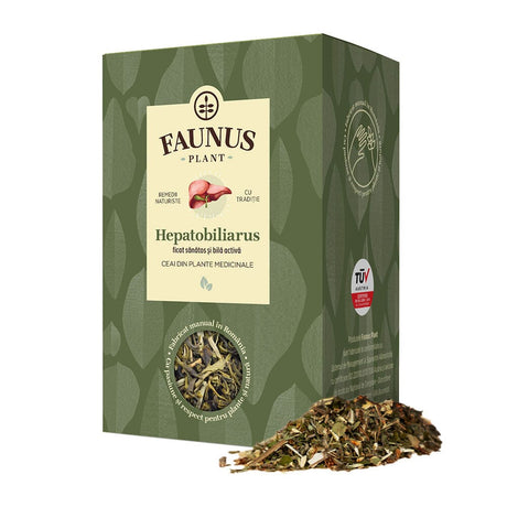 Cutie de Ceai Hepatobiliarus 90g de la Faunus Plant, vedere frontală, prezentată alături de plantele uscate din compoziția ceaiului pe un fundal alb. Destinat menținerii sănătății ficatului și a vezicii biliare, produs natural românesc cu ingrediente precum anghinare (20%), cicoare (20%), păpădie (20%), coada-șoricelului (10%), crușin (10%), rostopască (10%) și sunătoare (10%).