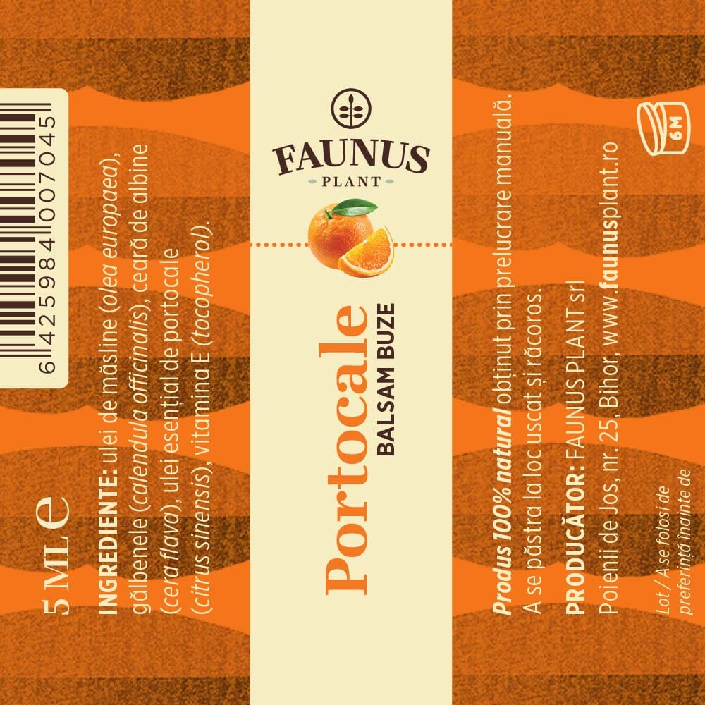 Eticheta desfășurată a Balsamului de Buze cu Portocală de la Faunus Plant cu ingrediente, condiții de păstrare și informații producător, pe fundal portocaliu.