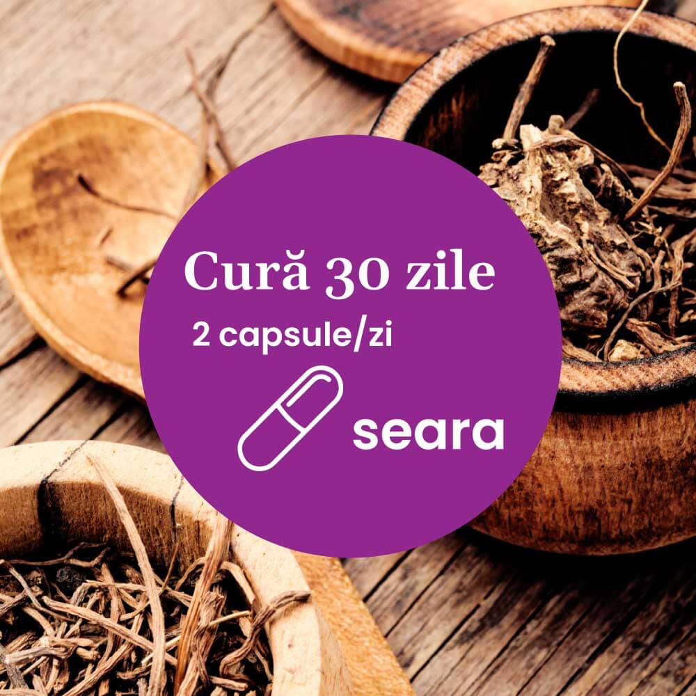Element grafic circular afișat pe mijloc cu un text despre cura de 30 de zile cu Calmenor Noapte capsule, sugerând 2 capsule seara timp de 30 zile, având pe fundal imagini cu mojar de lemn cu plante uscate în interior și o lingură de lemn.