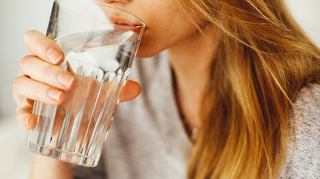 Amețeli, constipație... 4 efecte negative ale deshidratării