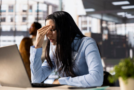 Sindromul premenstrual (PMS): ce este, cum se manifestă, cauze