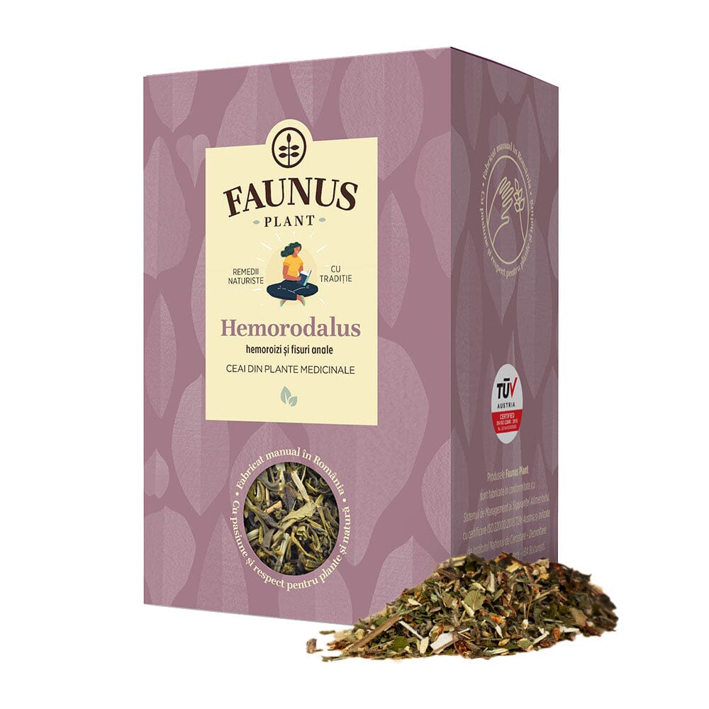 Cutie de Ceai Hemorodalus 90g de la Faunus Plant, vedere frontală cu design mov și simbolul unei persoane care stă pe podea, destinat hemoroizilor și fisurilor anale. Mostra din fața cutiei arată plantele uscate din compoziție. Certificat TÜV Austria.